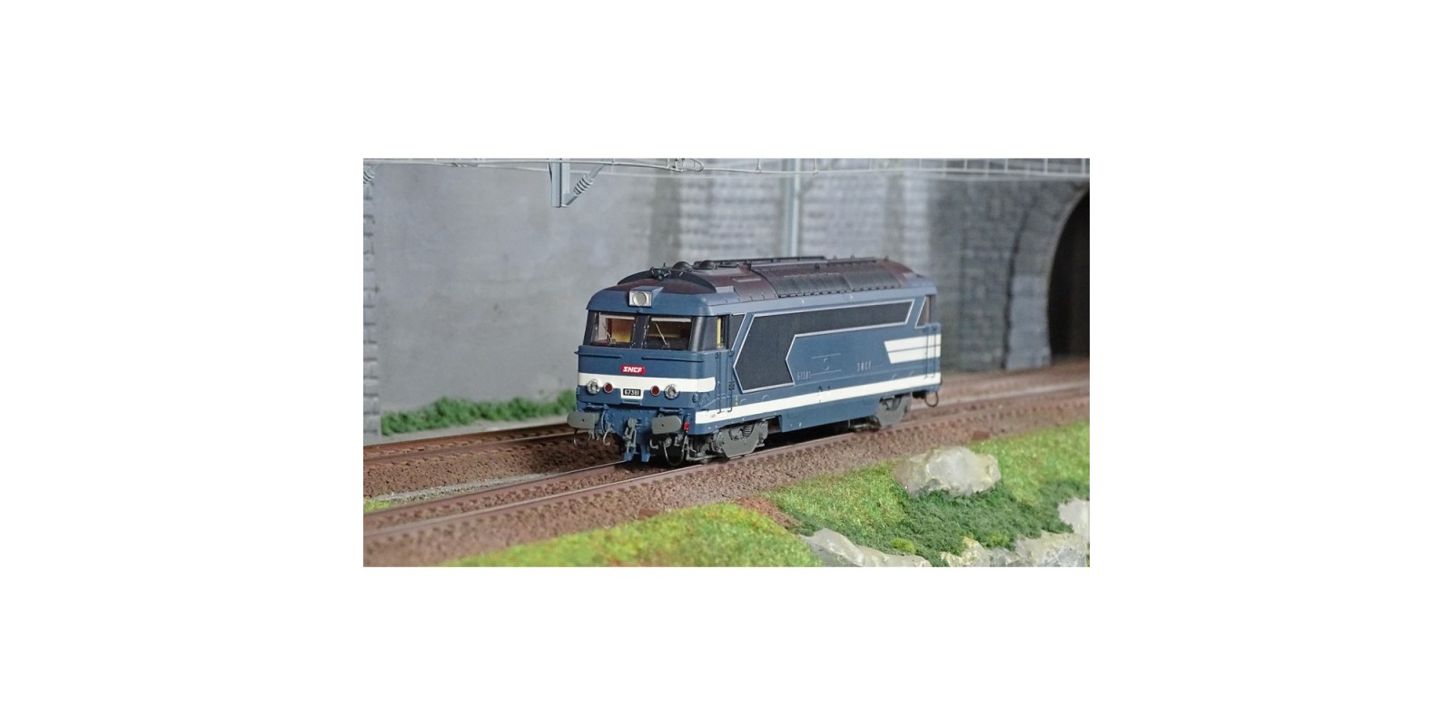 REMB151S Diesel locomotive BB 67381 DCC SON - HO 1/87 - SNCF - EP IV
